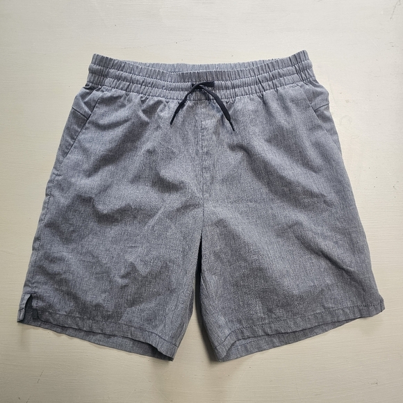 Old Navy Stretchtech Gray Shorts Large 10-12 - Picture 1 of 9